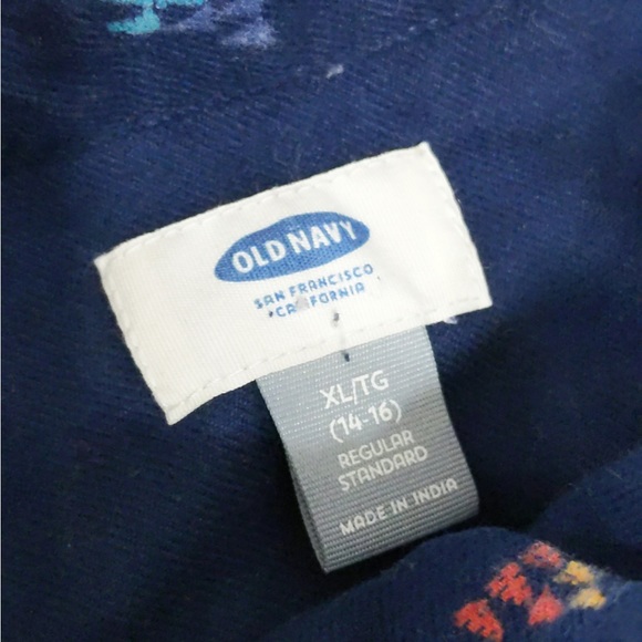 Old Navy Youth Pocket Long Sleeve Shirt - Picture 3 of 5